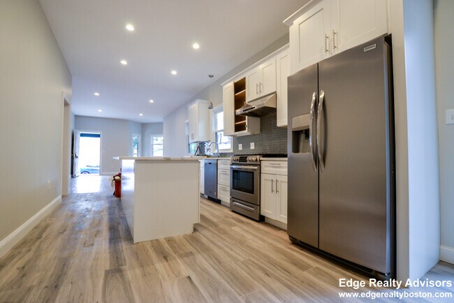 Foto del edificio - 68 Allston St