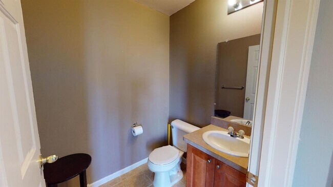 Building Photo - 3046 Cloverly Ln