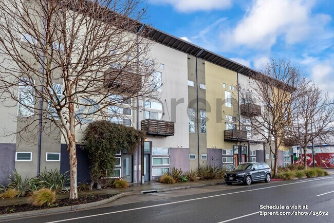 Building Photo - 2910 Mandela Pkwy