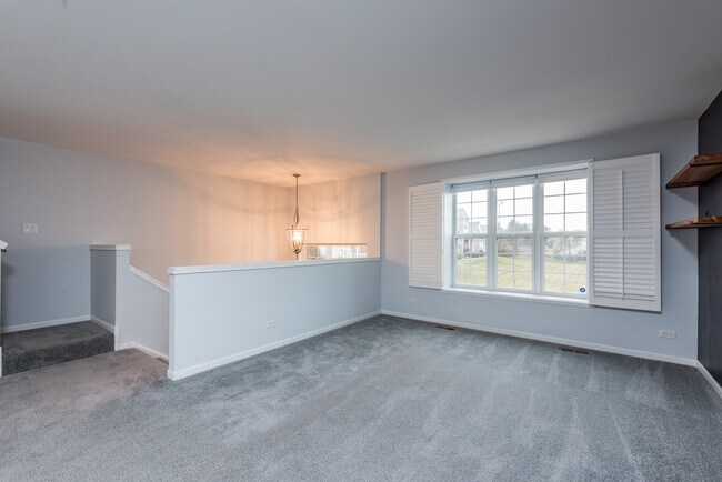 Building Photo - 3408 Neubauer Circle