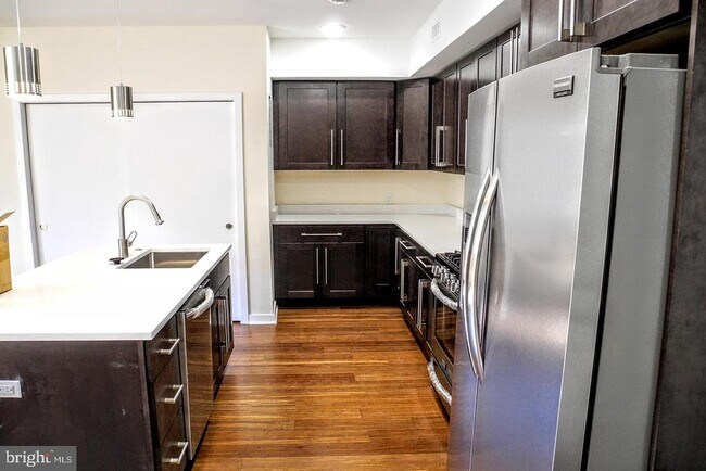Foto del edificio - 934 S 5th St
