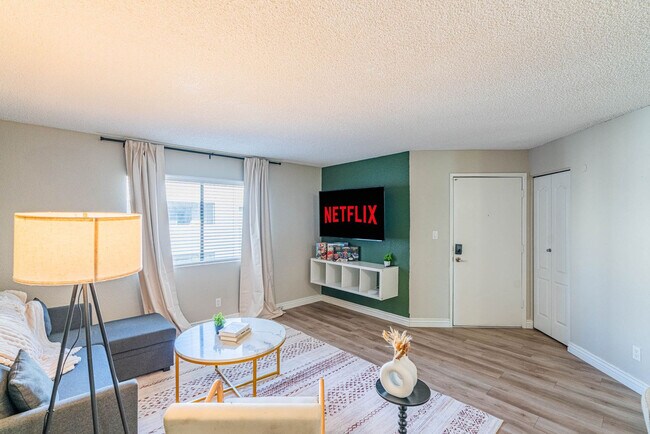 Foto del edificio - 8550 E McDowell Rd