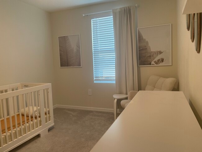 Building Photo - 1308 Drake Rdg Dr