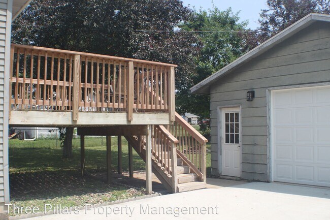 Building Photo - 4 br, 2 bath House - 226 6th Ave NW