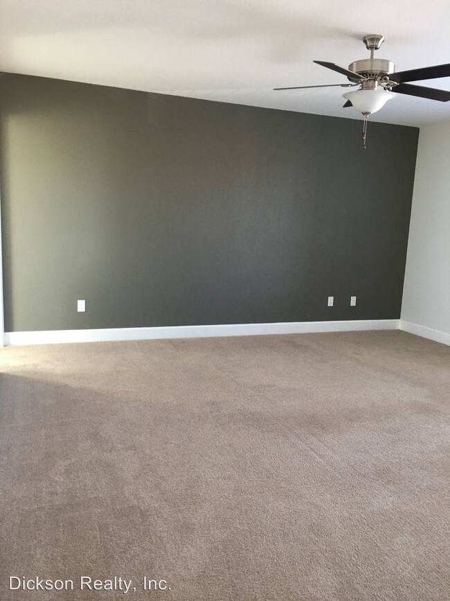 Building Photo - 3643 Hollywood Park Drive