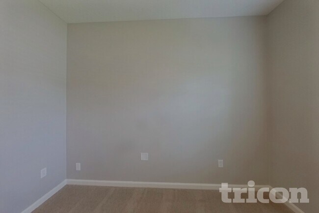 Foto del edificio - 9762 Lemon Grass Ln