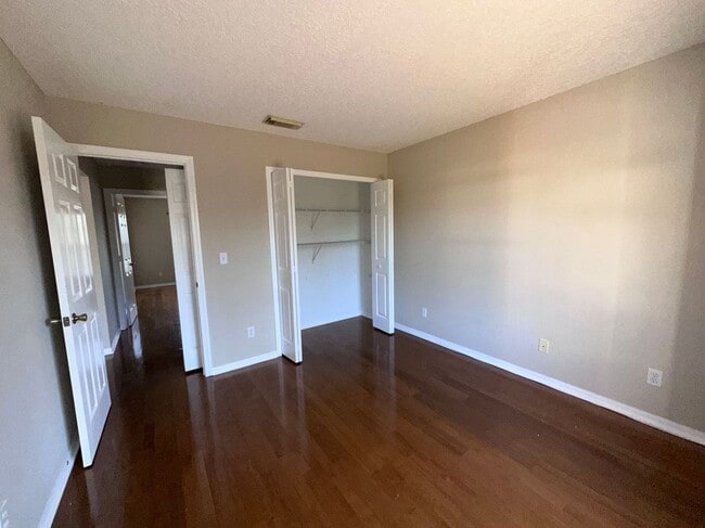 Foto del edificio - 474 SW Fields Ave
