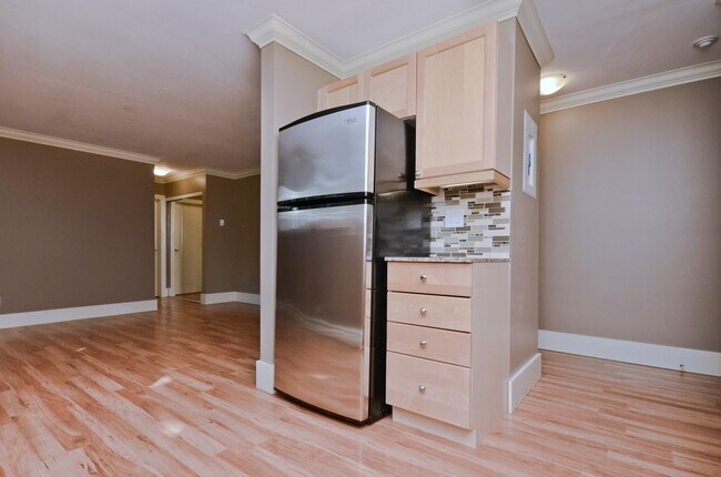 Photo du bâtiment - 10172-10113 113 St