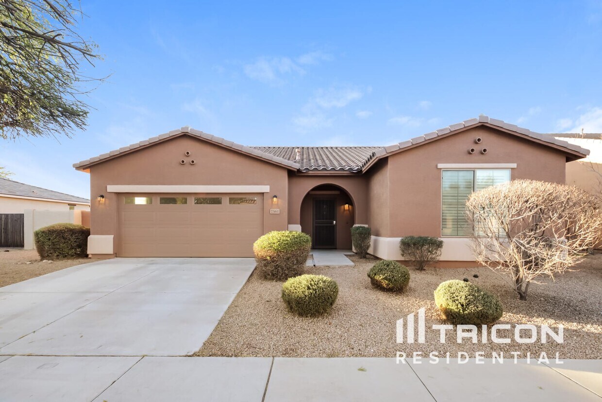 Primary Photo - 7561 W Berridge Lane Glendale AZ