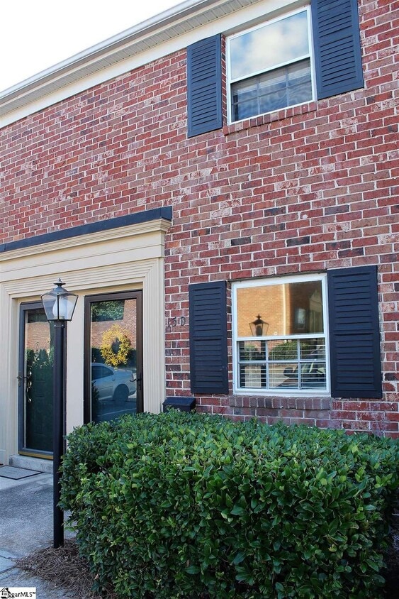 2530 E North St Unit 13D, Greenville, SC 29615 Condo for Rent in