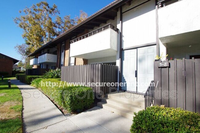 Foto del edificio - 31555 Lindero Canyon Rd