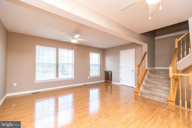 Foto del edificio - 513 Westfield Ct