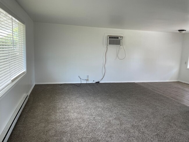 Building Photo - Cozy Home for Rent!!