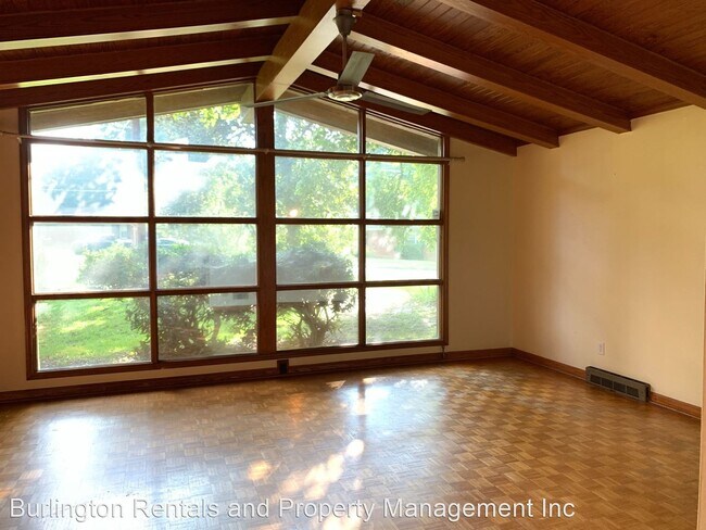 Building Photo - 2 br, 1 bath House - 613 Ridgeway Drive