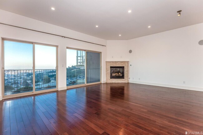 Foto del edificio - 635 Burnett Ave