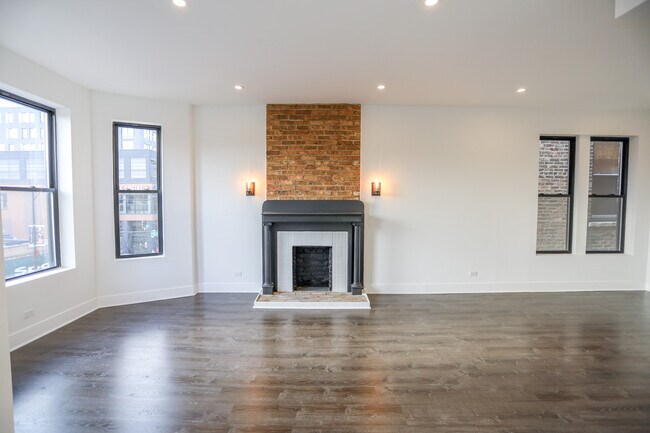 Foto del edificio - 948 W Addison St