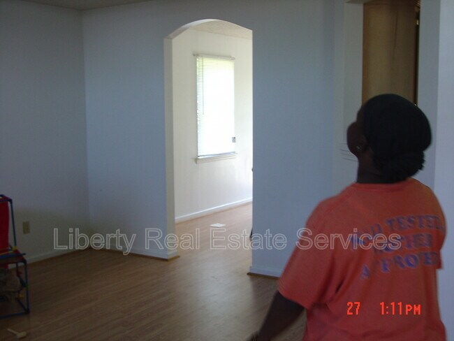 Foto del edificio - 835 Sagewood Dr