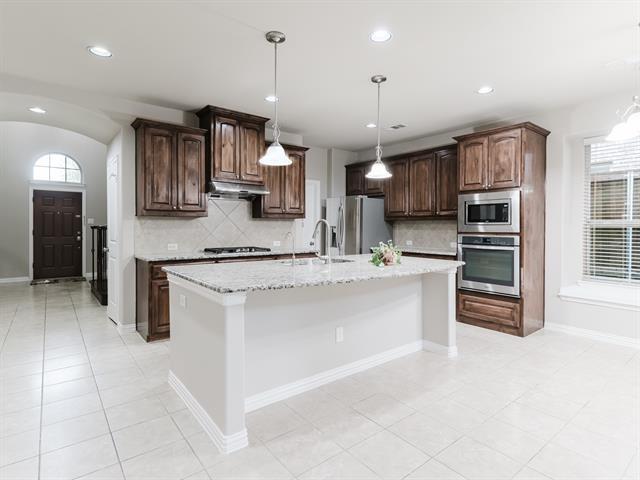 Building Photo - 10901 Capri Dr