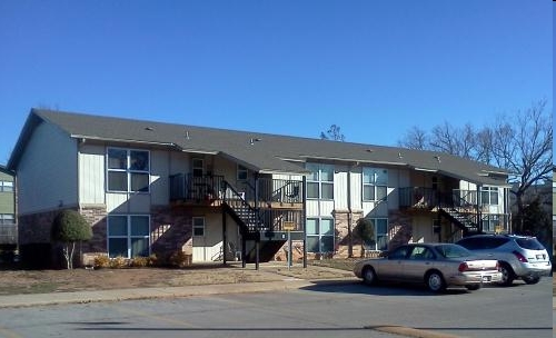 Foto principal - Duncan Village Apartments