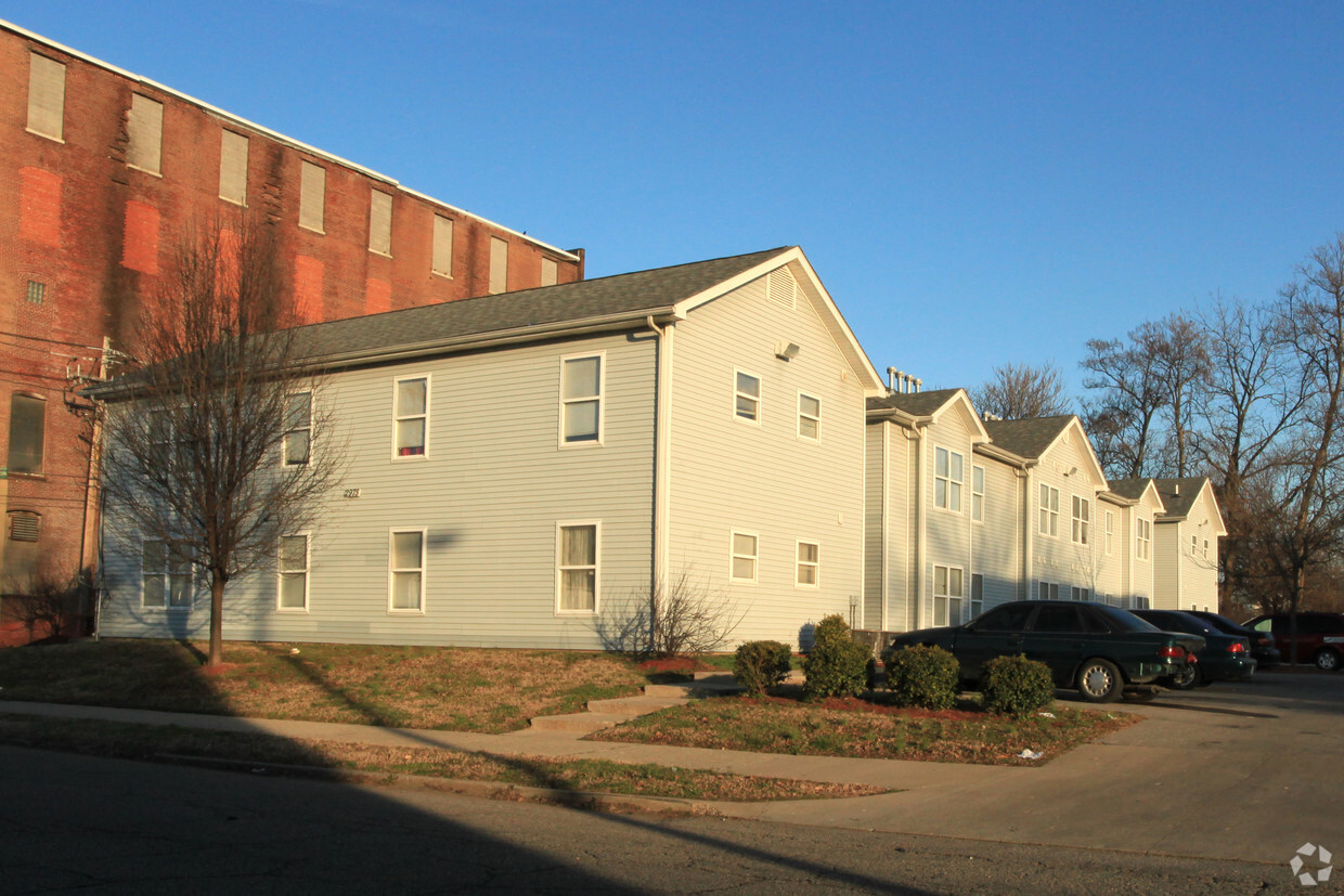 Building Photo - Madison Apartments