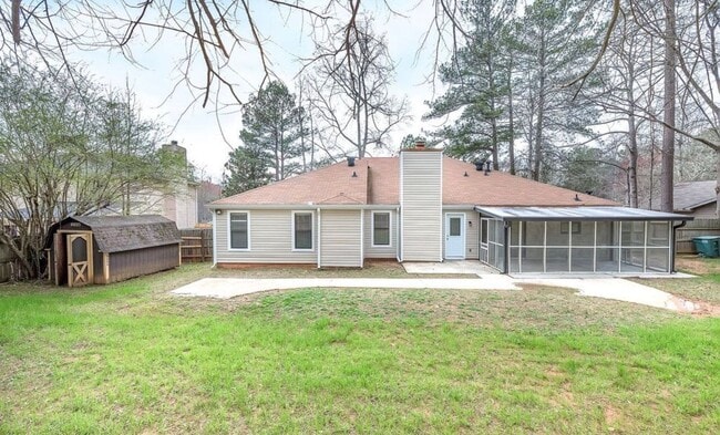 Foto del edificio - Well Maintained Ranch Close to Everything!