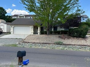 Building Photo - 9120 E Swift Trail Dr