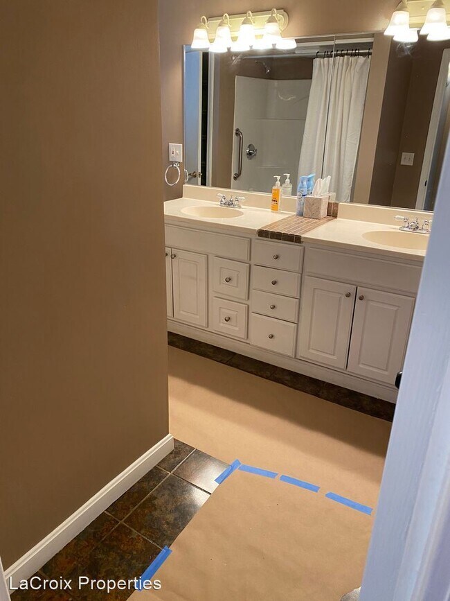 Foto del edificio - 4 br, 2 bath House - 50 Carder Road