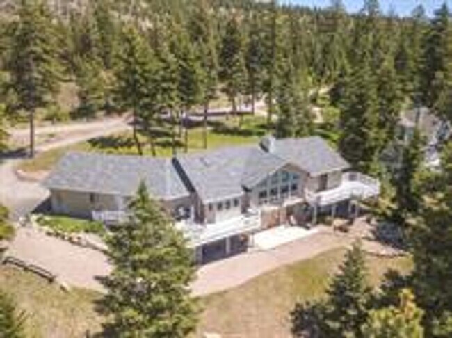 Foto del edificio - Fully Furnished Winter Rental: Stunning Lakefront Retreat on Little Bitterroot Lake – Marion, Mon...
