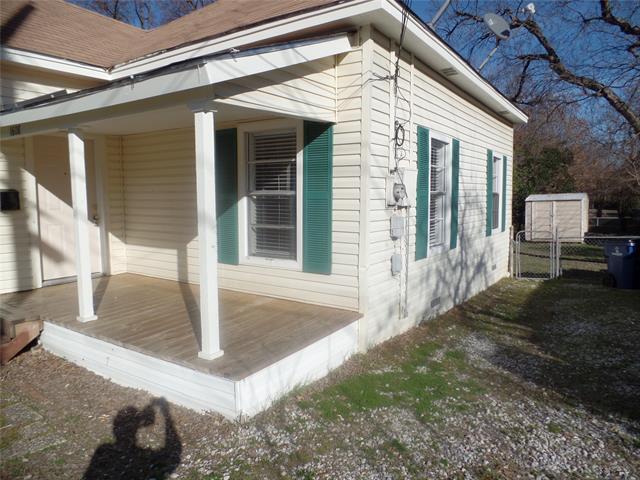Building Photo - 1608 Byrne St