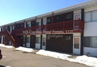 Building Photo - 1306 9th St