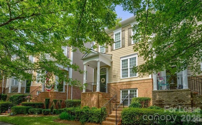 Foto del edificio - 1104 Drayton Ct