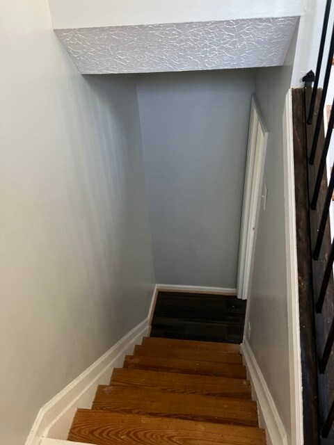 Foto del edificio - 213 Holcomb Path Rd