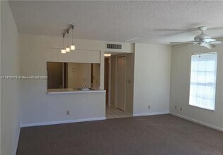 Building Photo - 6340 La Costa Dr