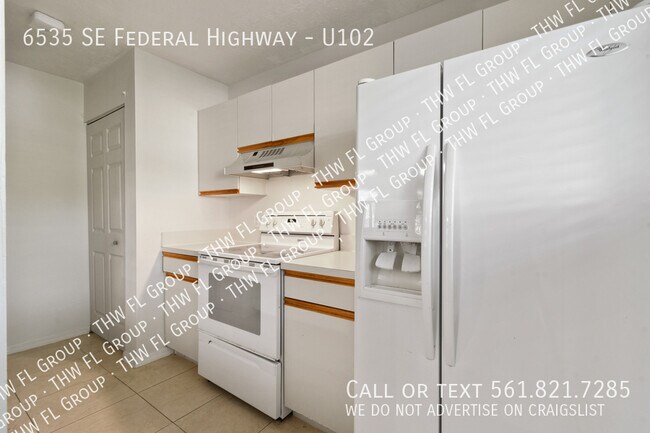 Foto del edificio - 6535 SE Federal Hwy