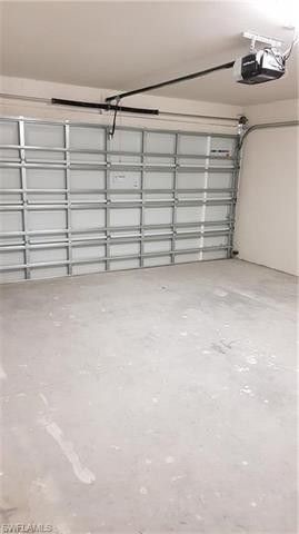 Foto del edificio - 930 SW 7th Ct