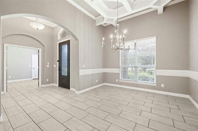 Building Photo - 11810 Lago Terra Blvd