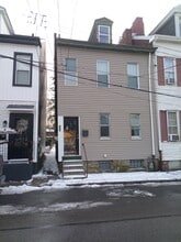 Building Photo - 1917 Tours St