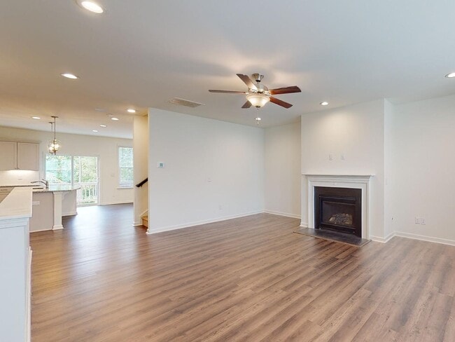 Building Photo - 118 Spaniel Drive