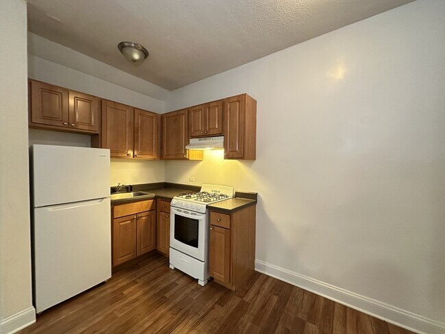 Foto del edificio - 1742 N Humboldt Blvd