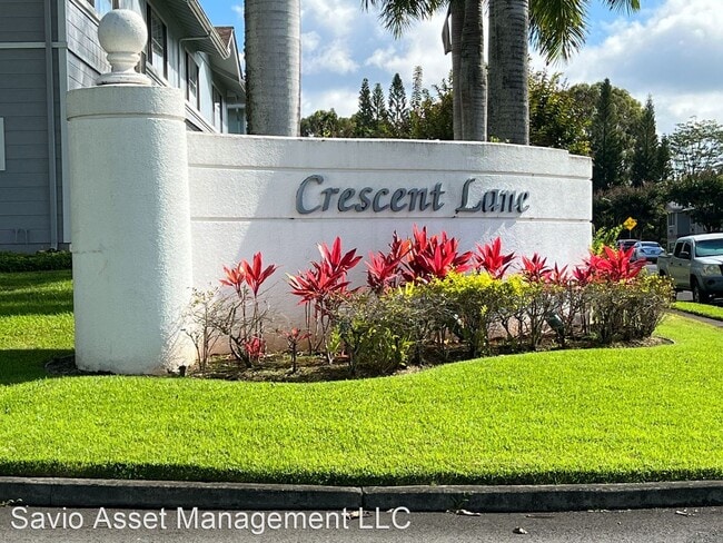 Building Photo - 2 br, 2 bath House - Crescent Lane    95-1...