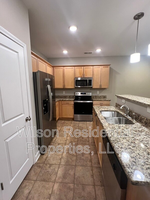 Foto del edificio - 620 Friendway Rd