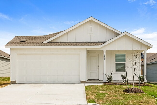 Building Photo - 2217 La Vis Ln