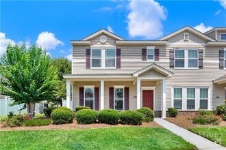 Building Photo - 127 Acapella Ave