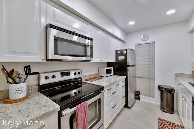 Foto del edificio - 2 br, 2 bath House - 5213 N 24th St #103