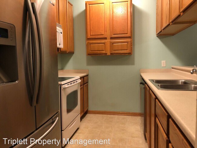 Foto del edificio - 3 br, 2 bath House - 1110 NE 6th Lane #G5