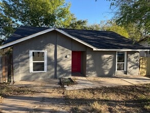 Building Photo - 7201 Colony Park Dr