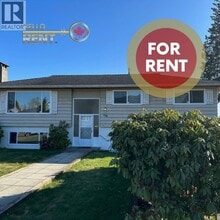 Building Photo - 733 16th St E