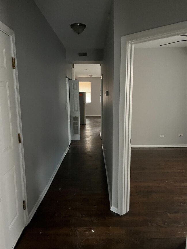 Building Photo - King Parkway LLC