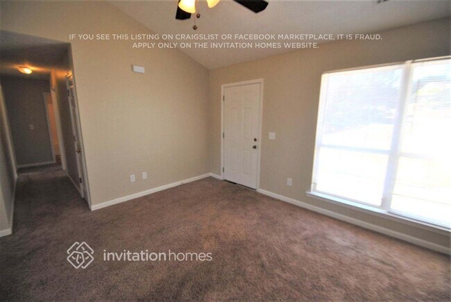 Building Photo - 4034 Double Hill Pl