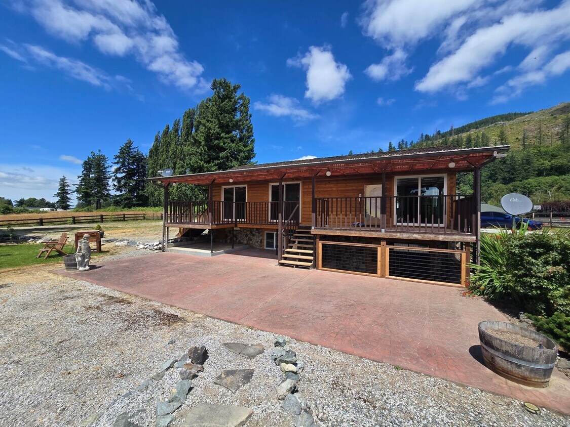 Foto del edificio - 2 Plus bedroom, 1 Bathroom House in Sedro ...